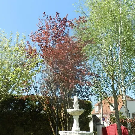 Chambre D'hotes Floralia Les Noes-pres-Troyes
