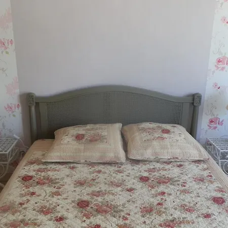 Chambre D'hotes Floralia Отель типа 