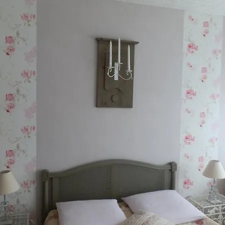 Chambre D'hotes Floralia Отель типа 